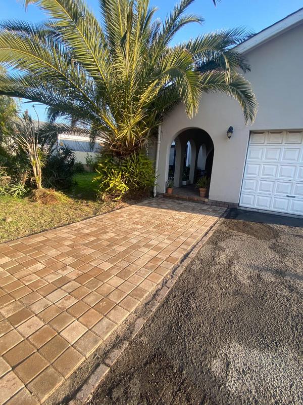 4 Bedroom Property for Sale in Amandelrug Western Cape